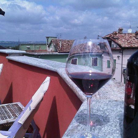 Dimora San Sebastiano Bed and Breakfast Neive Buitenkant foto