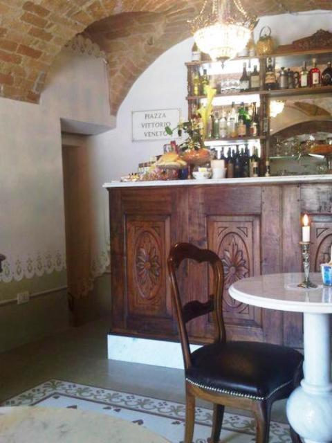 Dimora San Sebastiano Bed and Breakfast Neive Buitenkant foto