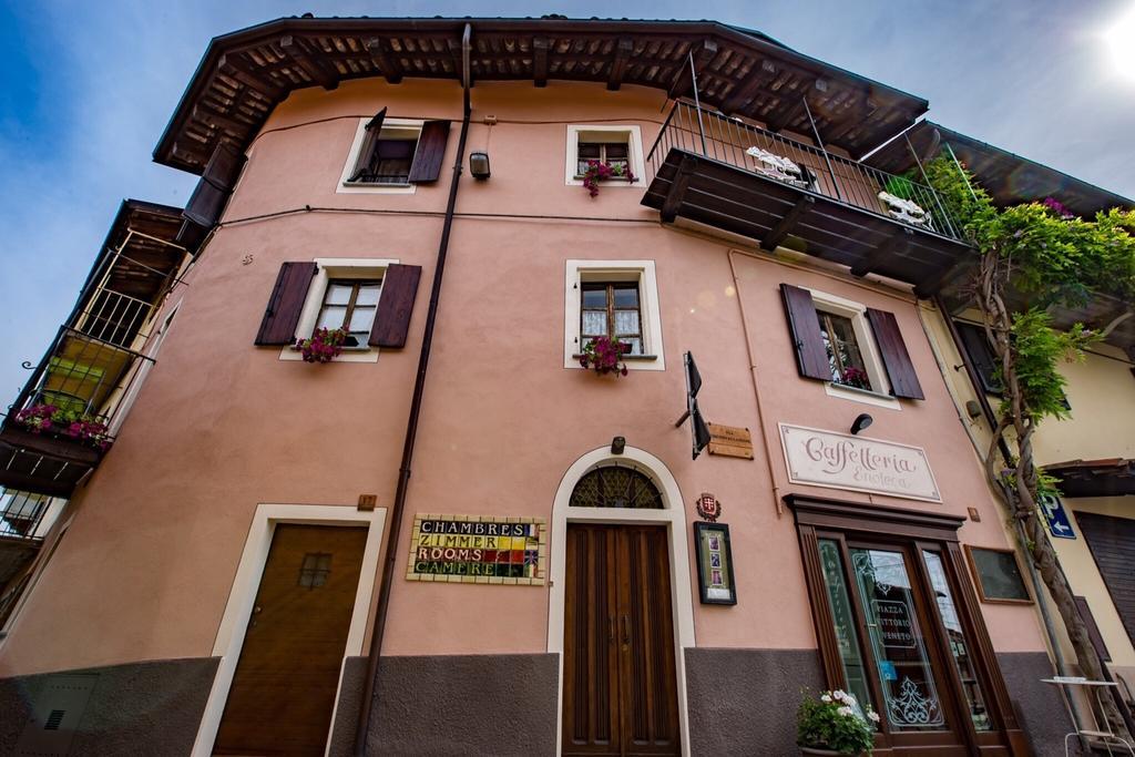 Dimora San Sebastiano Bed and Breakfast Neive Buitenkant foto